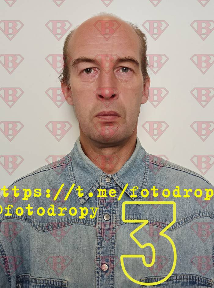 PhotoDrop Male 31