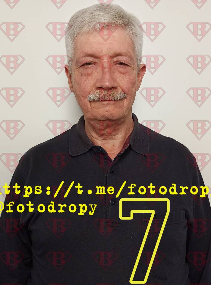 PhotoDrop Male 71